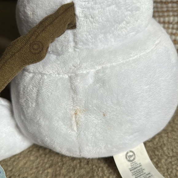 Disney’s Olaf stuffed toy - Picture 3 of 5